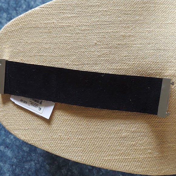 Guess Future is Bright cuff bracelet - Picture 5 of 10